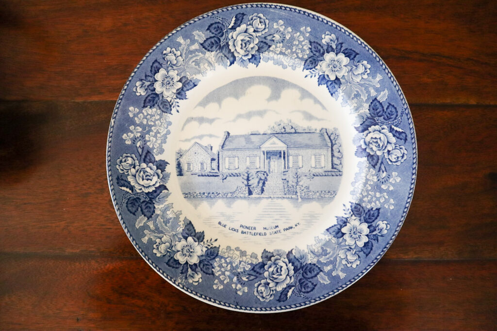 Olde English Staffordshire Plates 